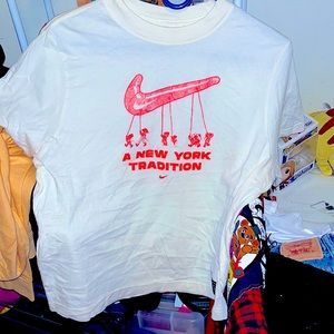 Nike girls cropped tshirt size xl